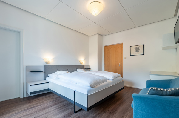 Garni Ganthaler*** - A7403445 Hdr